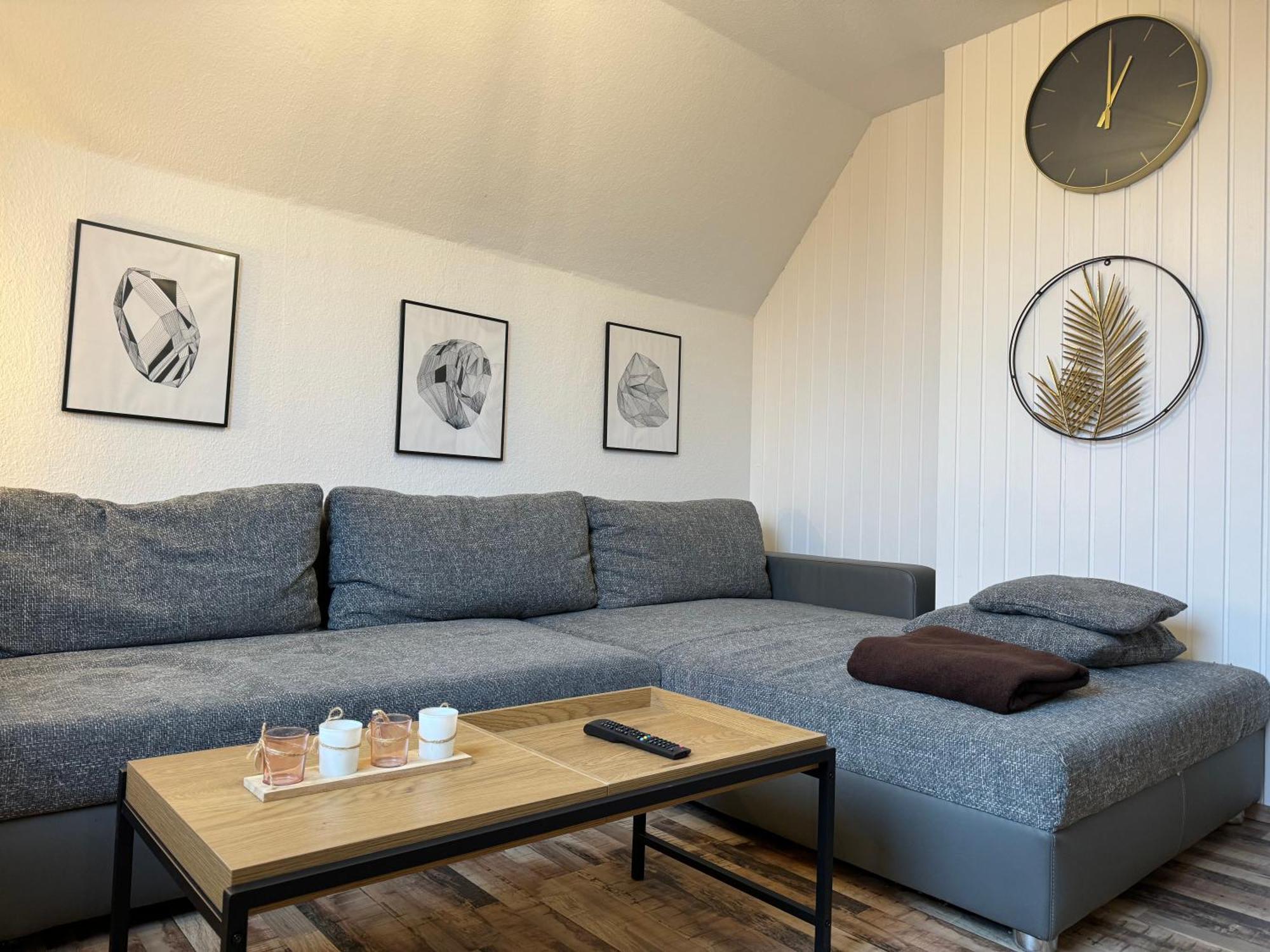 Rb City Apartments Emden Am Wall 3 Ngoại thất bức ảnh