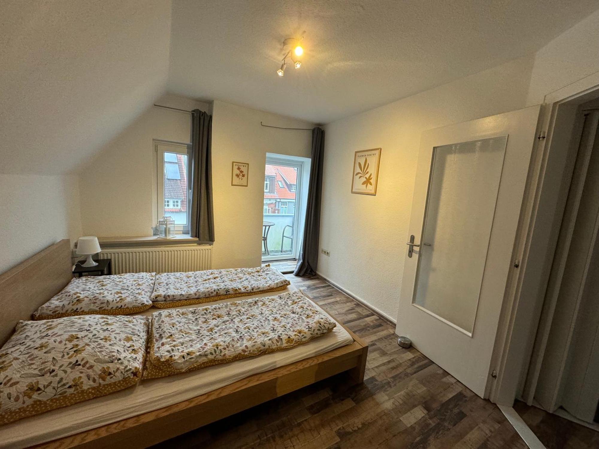 Rb City Apartments Emden Am Wall 3 Ngoại thất bức ảnh